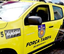 Polícia apreende 8 kg de droga e suspeito foge por canal de esgoto em Maceió