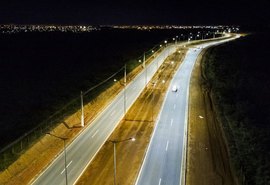 Prefeitura testa parque de iluminação da Rota do Mar