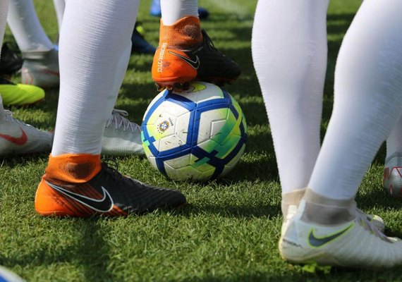 Partida entre Fluminense e Botafogo será transmitida em TV aberta