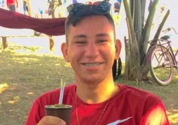 Acidente no Acre: mãe diz que filho pulou do avião antes da queda