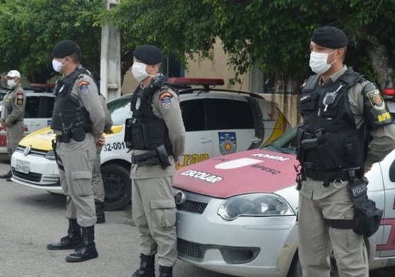 Jovem morre após trocar tiros, duas vezes, com PMs no bairro do Clima Bom