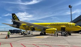 Empresa aérea deve indenizar mulher em mais de 5 mil reais por cancelamento do voo