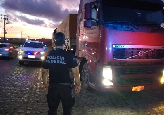 Polícia Federal apreende quase seis toneladas de maconha em Aracaju