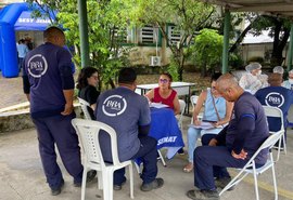 Terceirizados da educação de Maceió sofrem represálias e atrasos no pagamento de salários