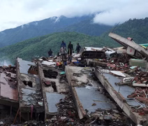 Mortes por terremoto na Venezuela chegam a 2.295 em meio a caos