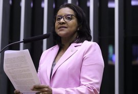 Câmara aprova aumento da pena de feminicídio para até 40 anos