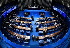 Senado aprova PEC Emergencial em primeiro turno com 62 votos