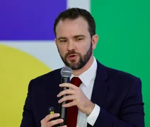 Desenrola 2.0 já renegocia quase R$ 1 bilhão em dívidas, afirma ministro da