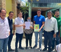 Rui Palmeira assina termo de compromisso com a União Nacional das Cooperativas da Agricultura Familiar e Economia Solidária