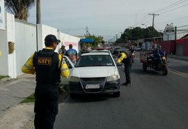 SMTT orienta sobre perigos do transporte clandestino