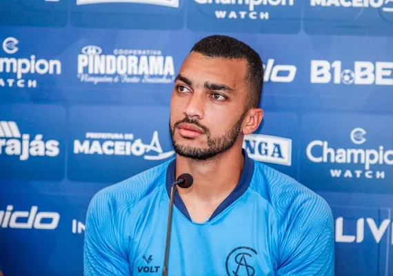 Goleiro do CSA destaca confiança diante do Inter pela Copa do Brasil: “Chegamos bem preparados”