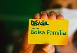 Governador Renan Filho critica Novo Bolsa Família
