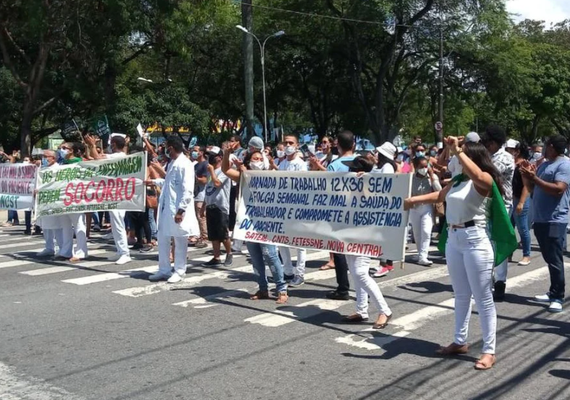 Profissionais da saúde realizam protesto nesta quarta pedindo mudanças no piso salarial