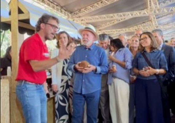 Durante a Feira da Embrapa, repentista destaca feitos e programas do governo Lula