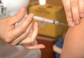 Campanha nacional de vacinação contra a gripe começa nesta segunda