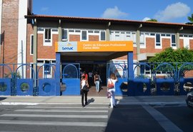 Senac abre processo seletivo para estágio e cargos administrativos