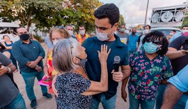 Prefeitura de Maceió leva caminhões-pipa ao Eustáquio Gomes