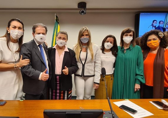 Tereza Nelma é eleita Procuradora Geral da Mulher da Câmara dos Deputados