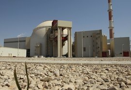 Ataque à usina de Bushehr no Irã eleva risco nuclear e confirma pior cenário