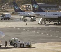 Decreto zera imposto sobre combustível de aviação até maio