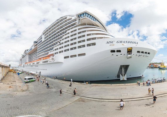 Com expectativa de injetar R$ 80 milhões na economia, mais de 34 mil pessoas chegam a AL na temporada de cruzeiros