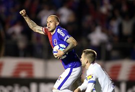 CSA anuncia contratação do atacante Silvinho