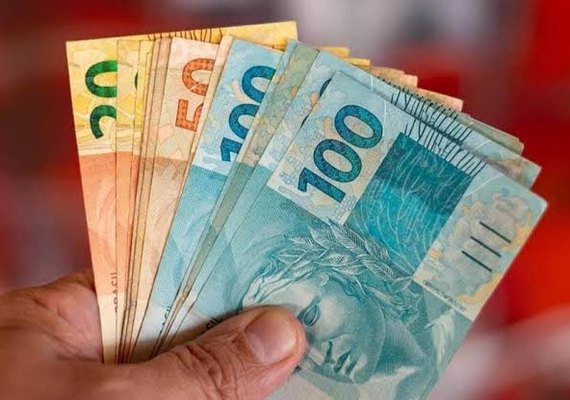 Salário mínimo previsto para 2025 tem alta de 2,6% além da inflação