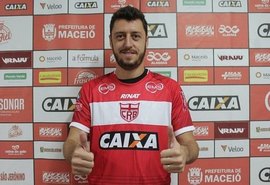 CRB anuncia renovação de contrato com o meia Felipe Menezes