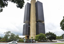 Estimativa de inflação sobe pela quarta semana seguida