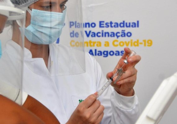 AMA recomenda exigência do comprovante de residência antes da vacinação