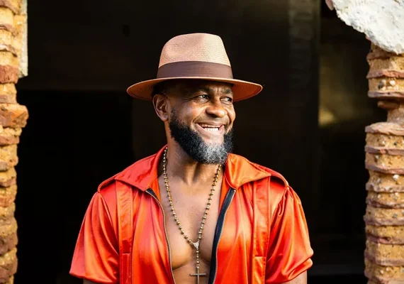 Alexandre Guedes, ex-Timbalada, vai tocar no Samba da Periferia