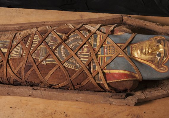 Fragmento da Ilíada é encontrado em múmia de 1.600 anos no Egito