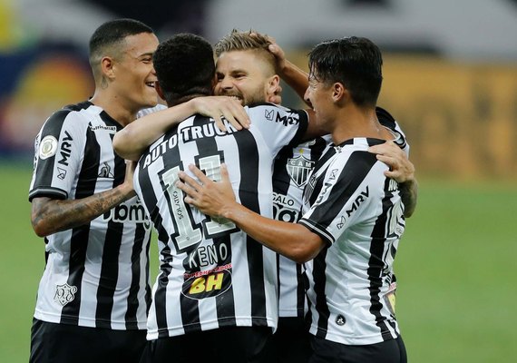 Atlético-MG assume vice-liderança do Brasileiro