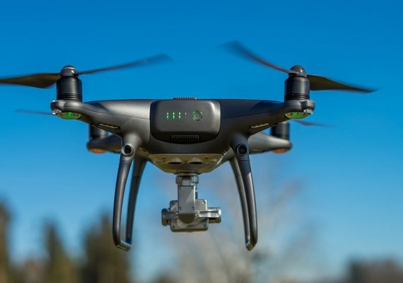 Drones com alto-falantes serão usados para evitar aglomerações no Rio