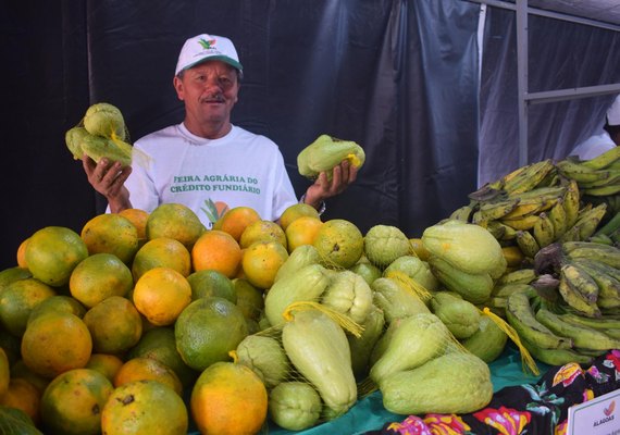 Iteral realiza 3ª Feira Agrária do Crédito Fundiário em Santana do Ipanema