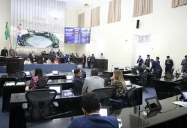 Risco de perda de cadeiras de Alagoas na Câmara e ALE é quase certo