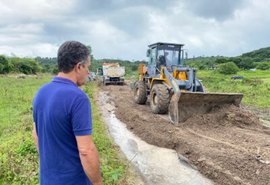 Prefeitura intensifica recuperação de acesso à comunidade Flor do Mundaú