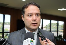 Renan Filho sanciona aumento no salário de governador e do vice