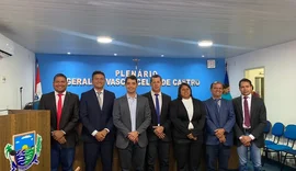 Prefeito de cidade do interior alagoano denuncia vereadora por cargo fantasma; entenda