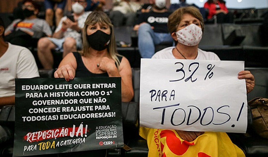'Piso salarial do magistério: Uma conquista nossa', por Heleno Araújo