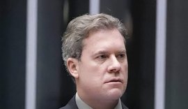 Marx Beltrão pede retirada de projeto sobre apps da pauta