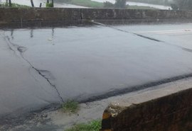 Engavetamento de seis veículos deixa via congestionada em Satuba
