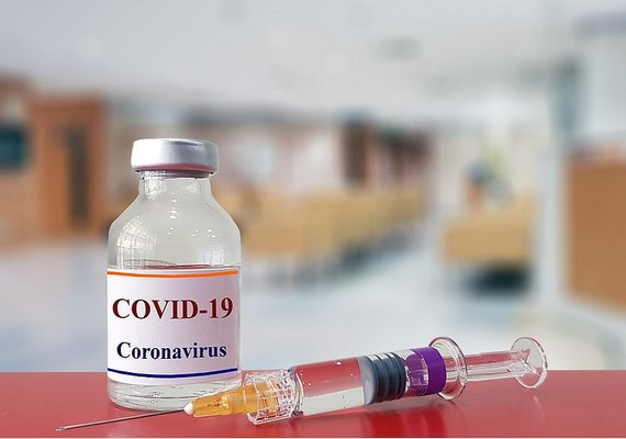 Fiocruz e AstraZeneca firmam parceria para vacina contra covid-19