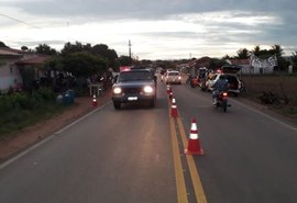 BPRv flagra 54 motociclistas sem capacete e 38 condutores inabilitados