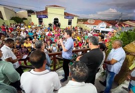 Logo após lançar pré-candidatura, Davi Filho visita cidades no Sertão de Alagoas