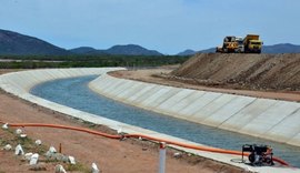 Obra no canal do Sertão demite mais de 100 trabalhadores