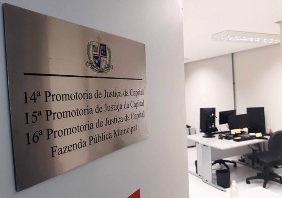 15ª Promotoria da Fazenda Pública Municipal ajuíza ACP contra 13º salário de vereadores de Maceió