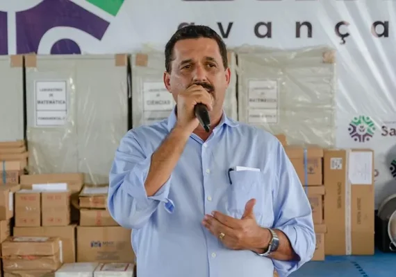Paz em Alagoas? Lira 'libera' mais um prefeito aliado para apoiar Renan Filho