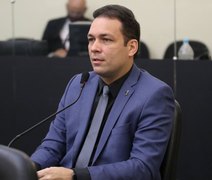 Deputado acusa prefeito de Maceió de prejudicar bairros por problemas pessoais com ele