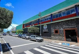 Prefeitura de Maceió paga salários de servidores nesta sexta (29)